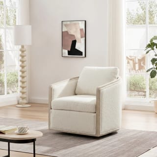 WHITE photo 3
