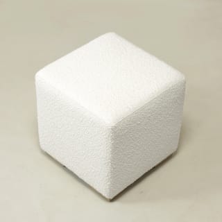 White / Single photo 3